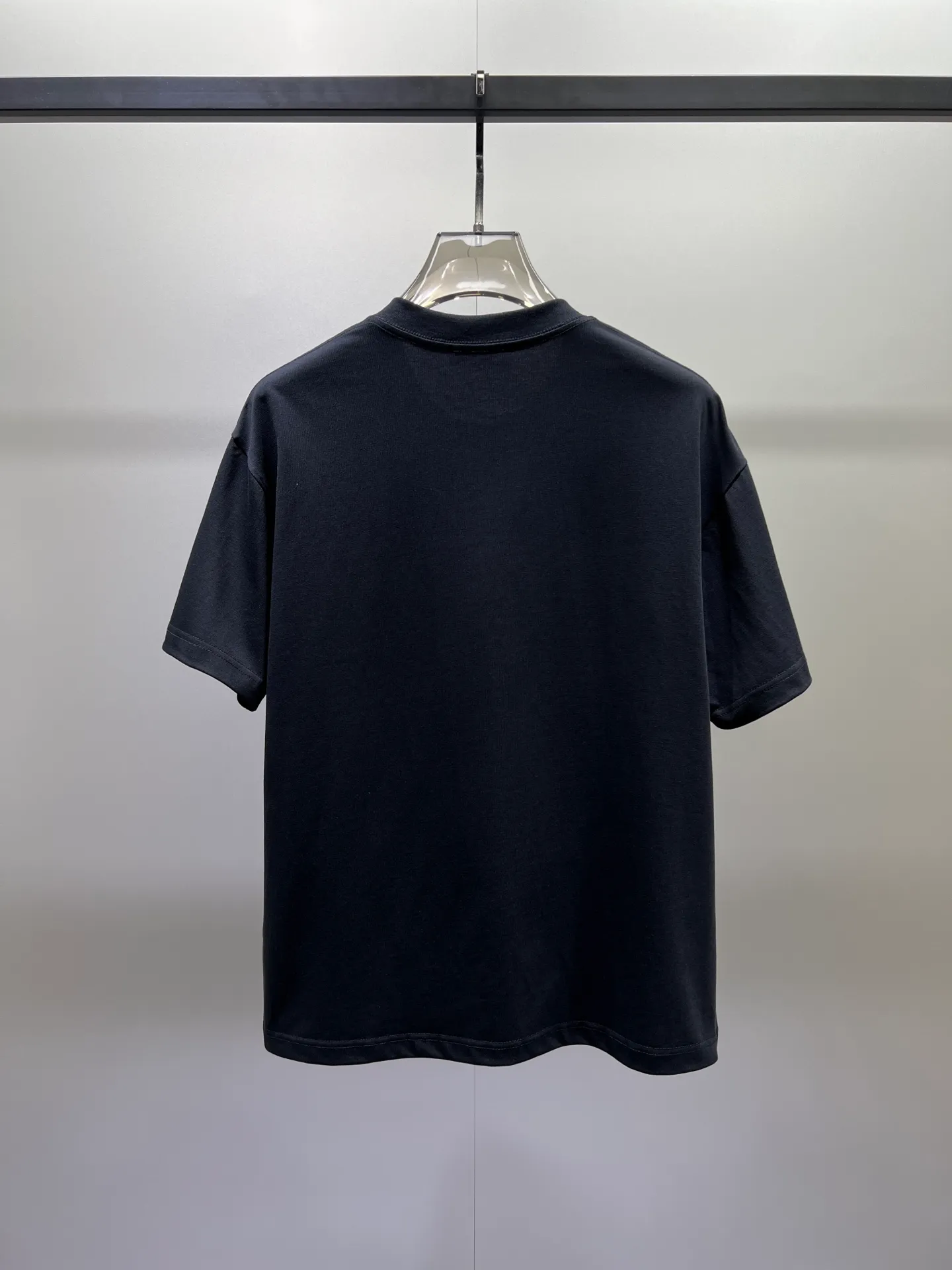 arcteryx🌟New Arrival T T Hot Sale 99 🐎🐎Size：S-XXL Black White 2 （Size ） Size S 110 54 69 21 M 114 56 71 22 L 118 58 73 22 XL 122 60 75 23 2XL 126 62 77 23